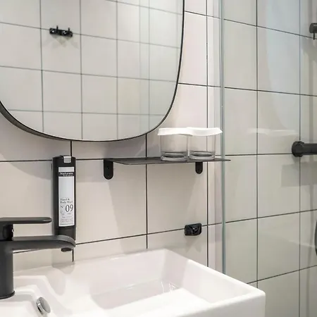 Hotel Monsieur Miot Concept - Centre 3*