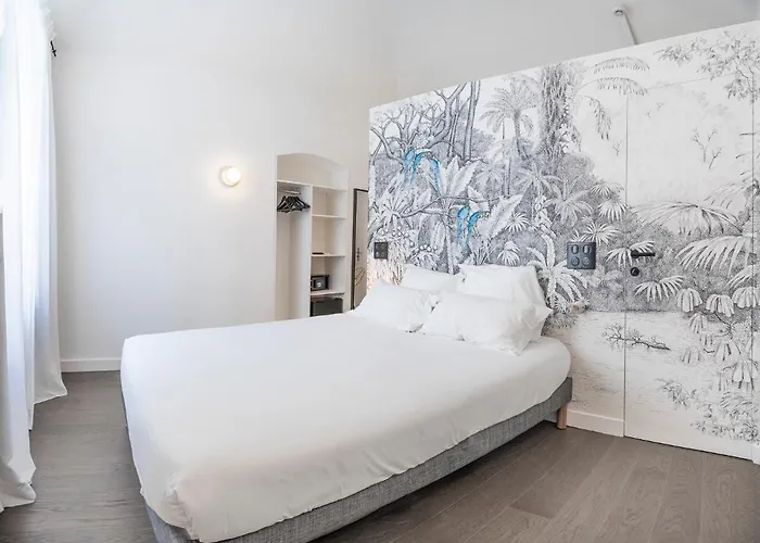 Monsieur Miot Concept - Centre Otel Bastiya