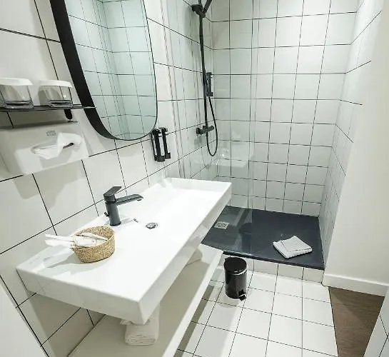 Monsieur Miot Concept - Centre Otel Bastiya