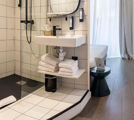 Monsieur Miot Concept - Centre 3*