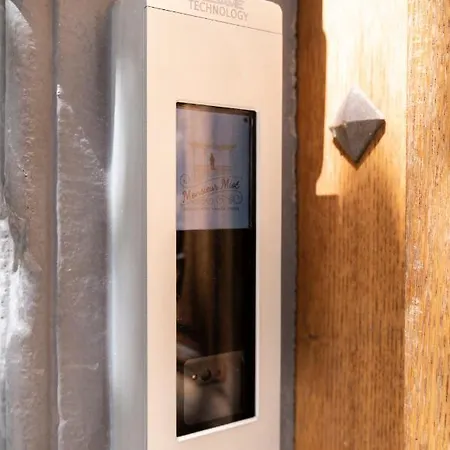 Monsieur Miot Concept - Centre Hotel 3*