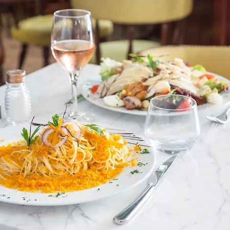 Monsieur Miot Concept - Centre Hotel Bastia (Corsica)