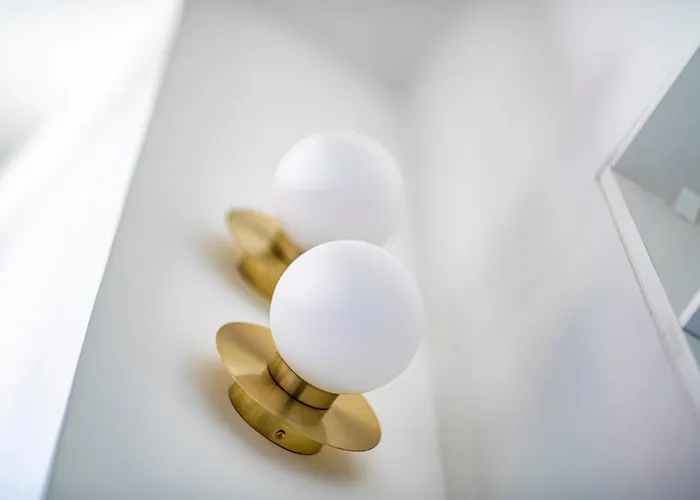 Monsieur Miot Concept - Centre 3* Bastia (Corsica)