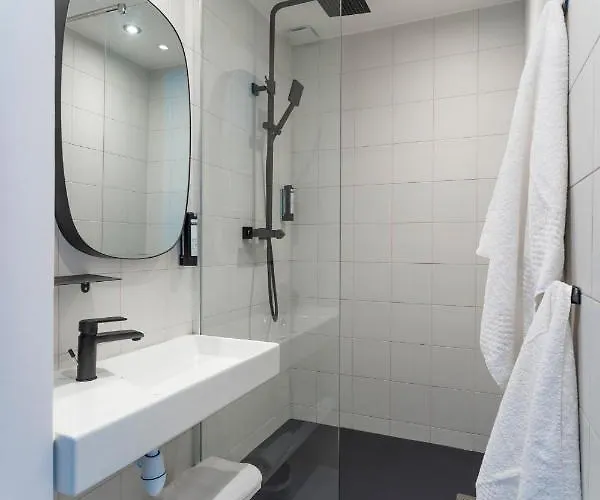 Monsieur Miot Concept - Centre Hotel 3*