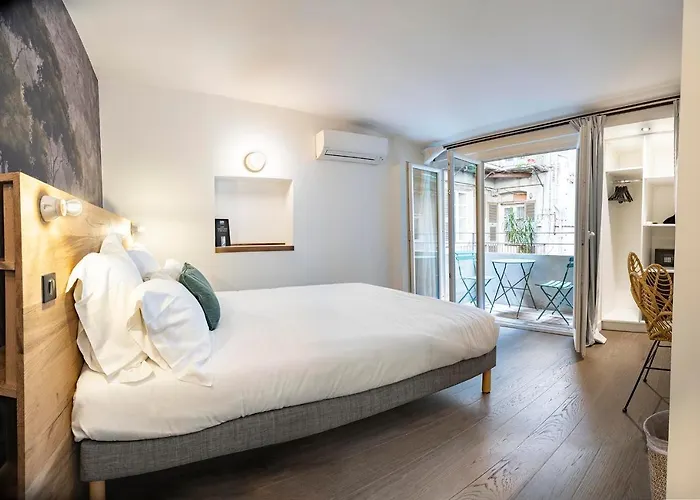 Monsieur Miot Concept - Centre Hotel