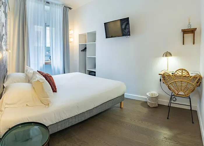 Monsieur Miot Concept - Centre Hotel 3*